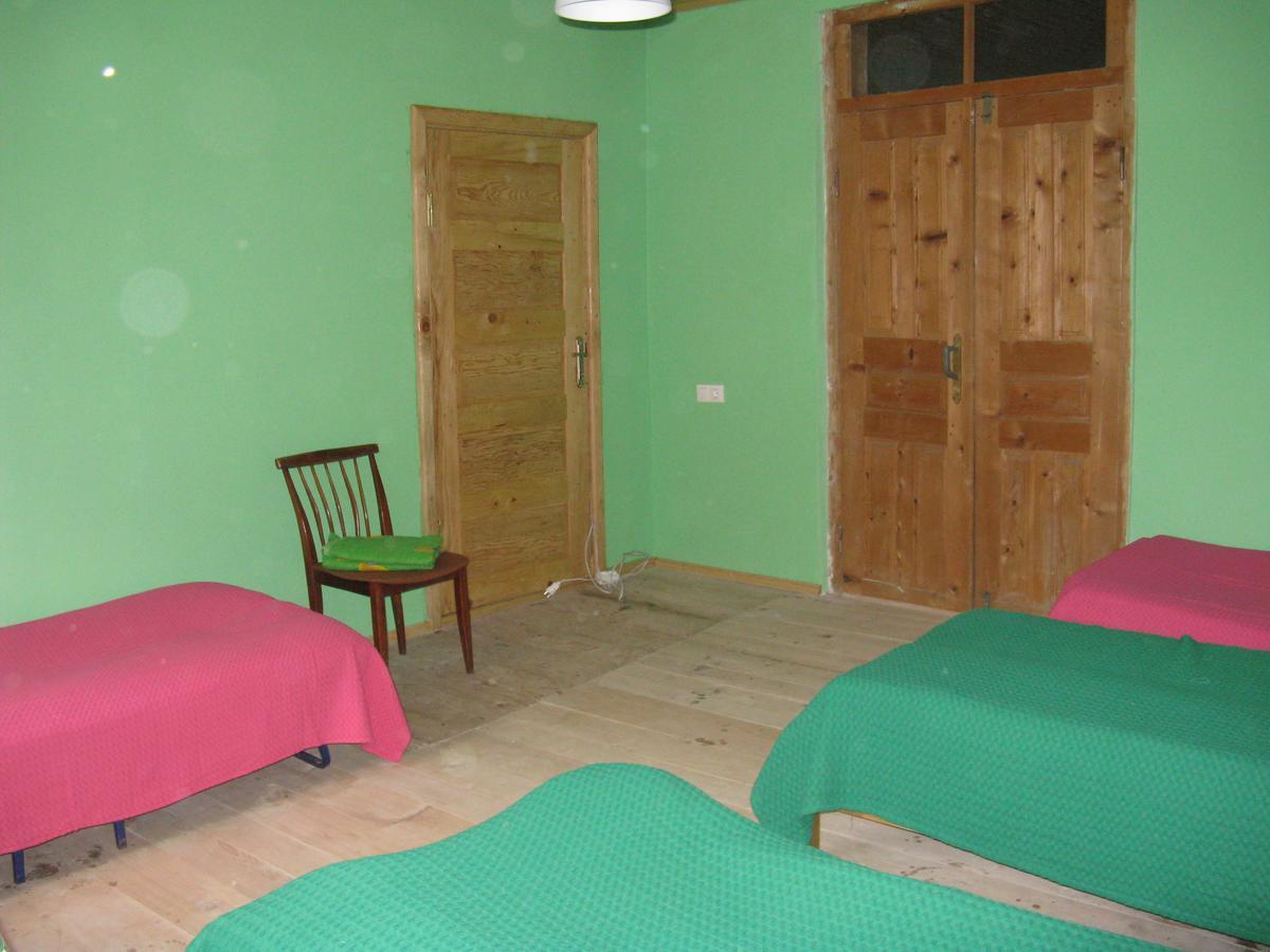 Hotel Ushba Mestia Exterior foto